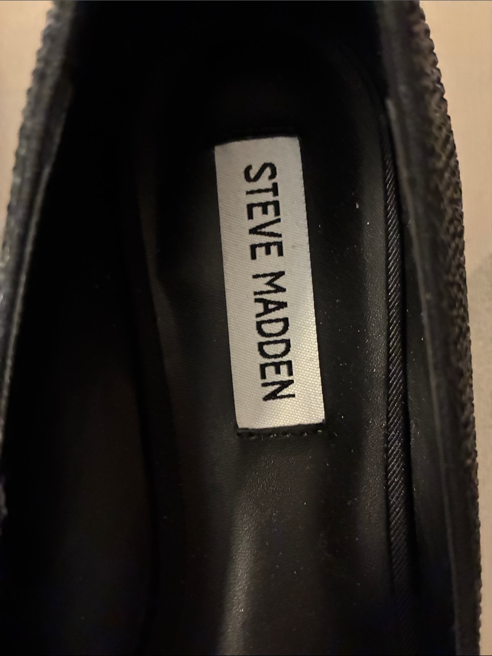 Steve Madden Black Satin and Rhinestone Flats NWT Size 8.5 - Picture 2 of 7